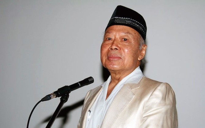 Adik Soeharto Meninggal Dunia - edunews.id  Merawat 